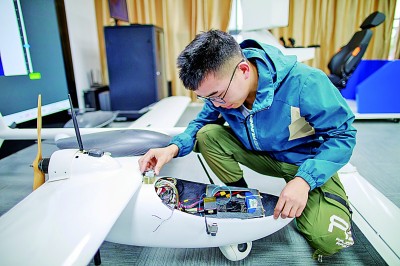 https://epaper.gmw.cn/gmrb/images/2024-02/13/04/res0407_attpic_brief.jpg