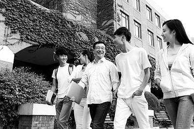 http://epaper.gmw.cn/gmrb/images/2018-06/28/14/2865032_chenmei_1529998917070_b.jpg